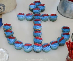 nautical-party-cupcakes