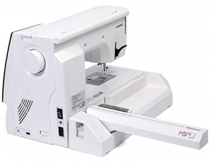 Janome horizon memory craft 9850 embroidery and sewing machine on Janome horizon memory craft 9850 embroidery and sewing machine on