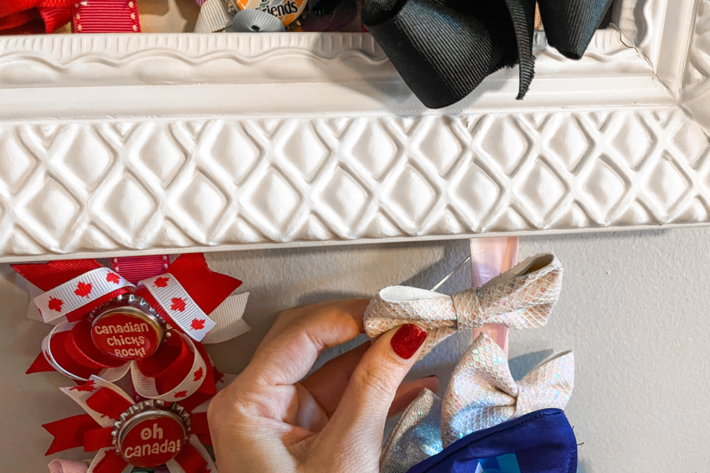 How to Make a DIY Cheer Bow Holder
