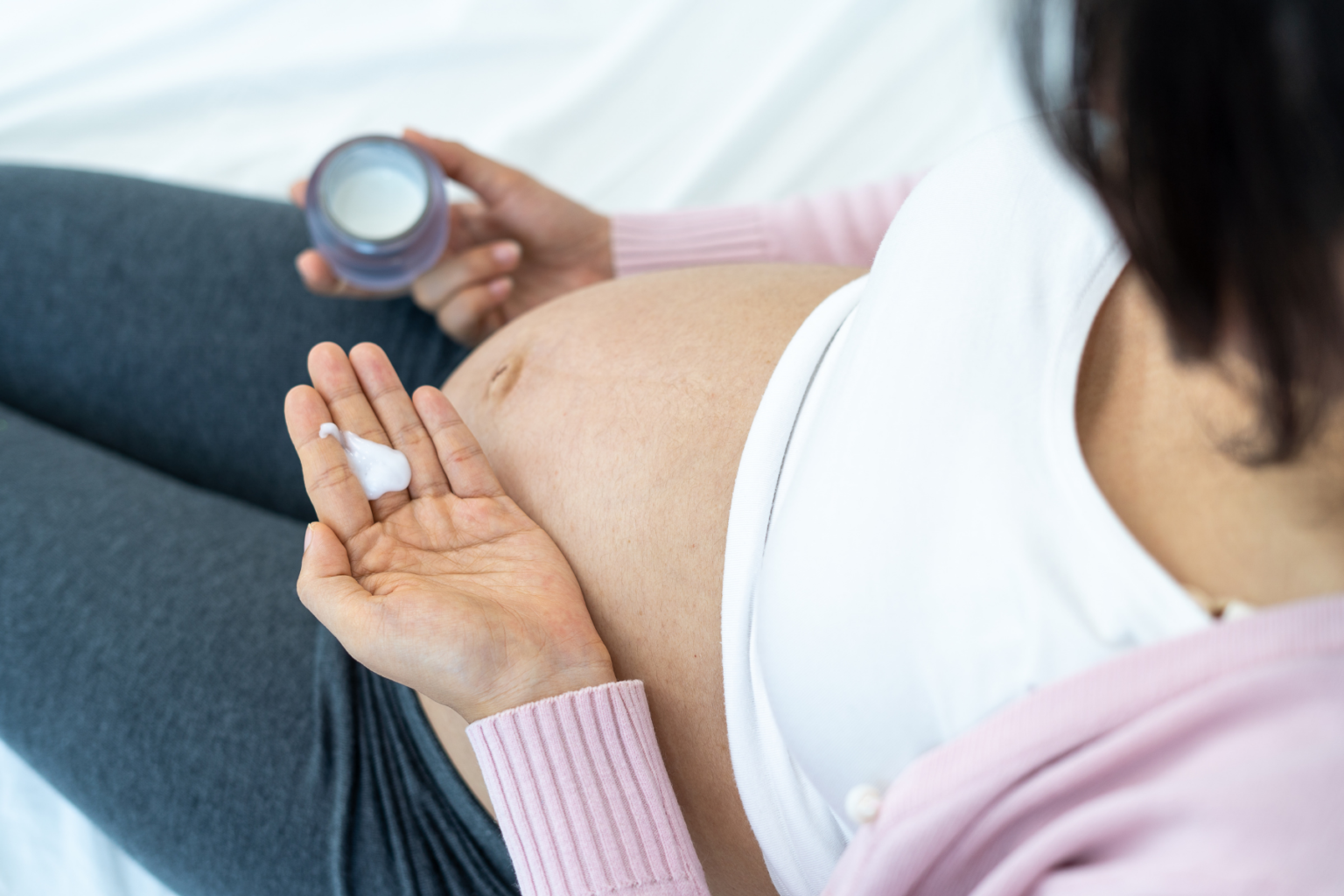 7 Best Body Lotions and Creams for Pregnancy Stretch Marks • Christina