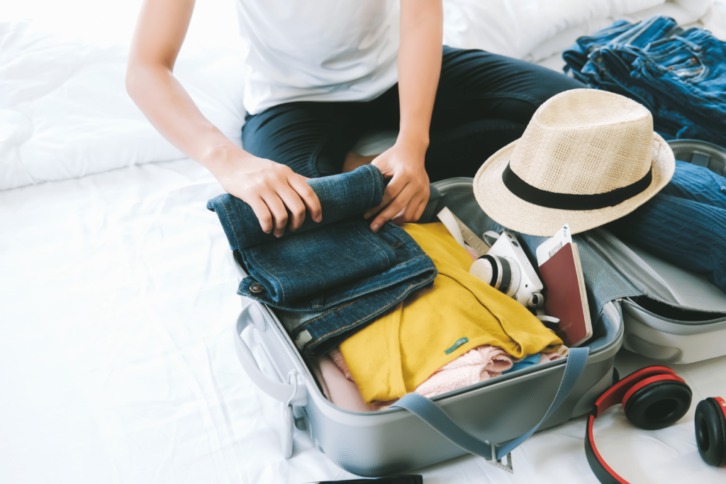 What to Pack for a Weekend Trip List