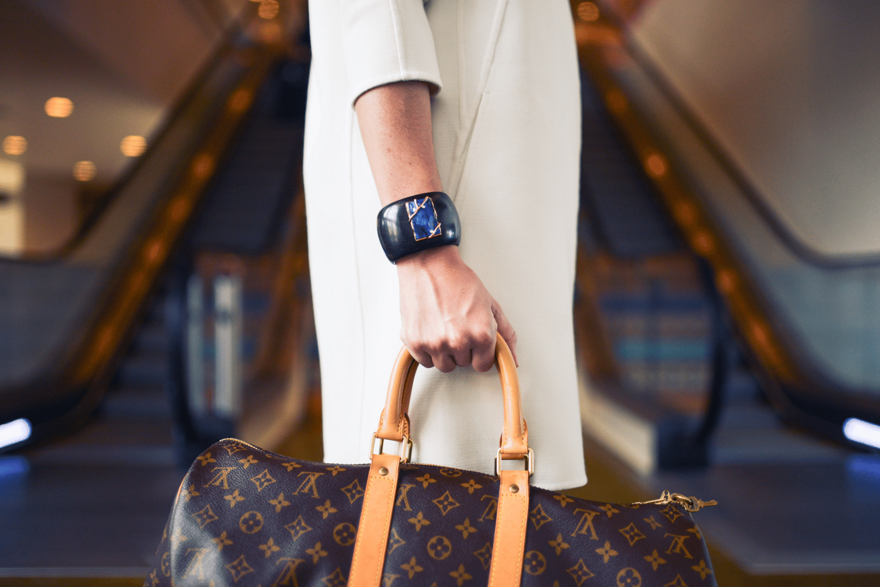 How to Spot a Fake a Louis Vuitton Bag with 7 Tips