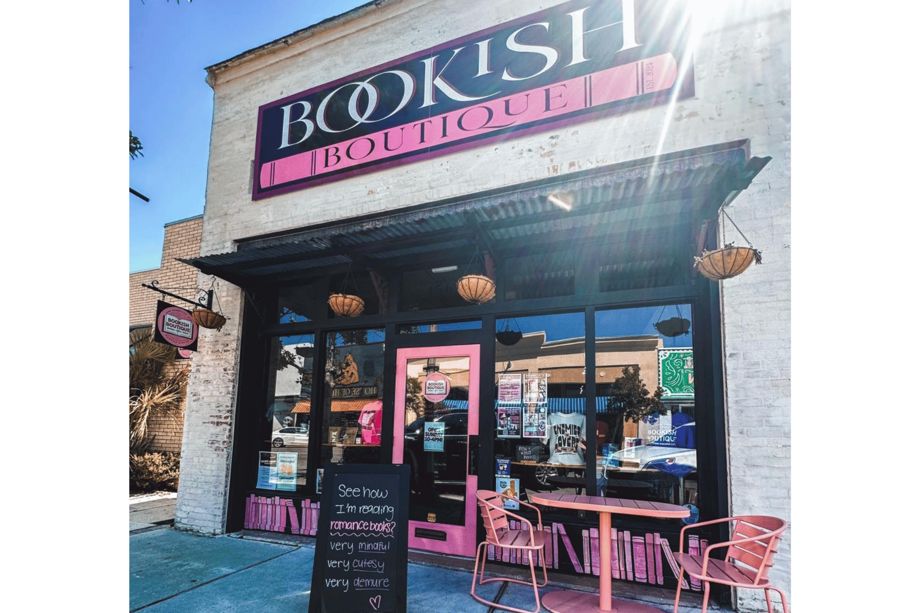 She Opened an Instagram-Worthy Bookstore in 25 Days