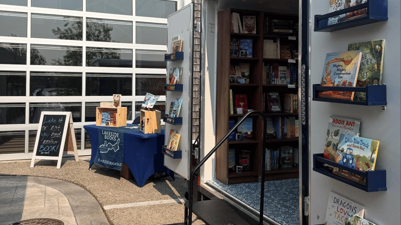 lakeside books