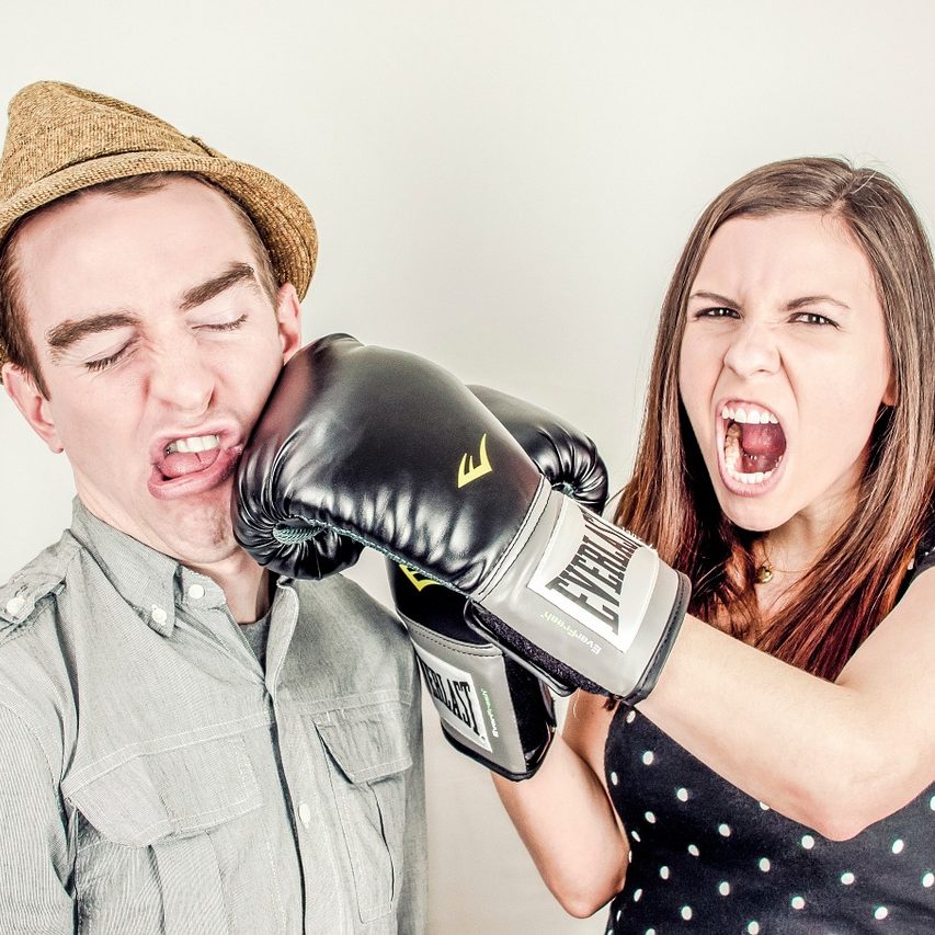 social media destroys relationships